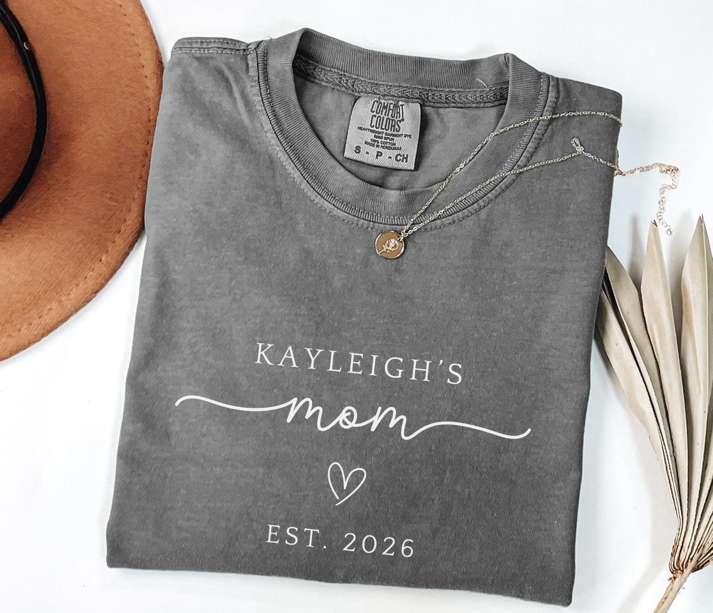 New Mom personalized shirt, Mom to be shirt for new mom Mothers day shirt for Mom t-shirt Custom Mother shirt Mom est. year shirt mom gift