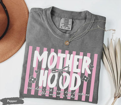Comfort Colors®Retro Motherhood Shirt, Trendy Mama Shirt, Mom Life Tee, Oversized Graphic Mom T-Shirt, Cool Mom Club Shirt, Mothers Day Gift