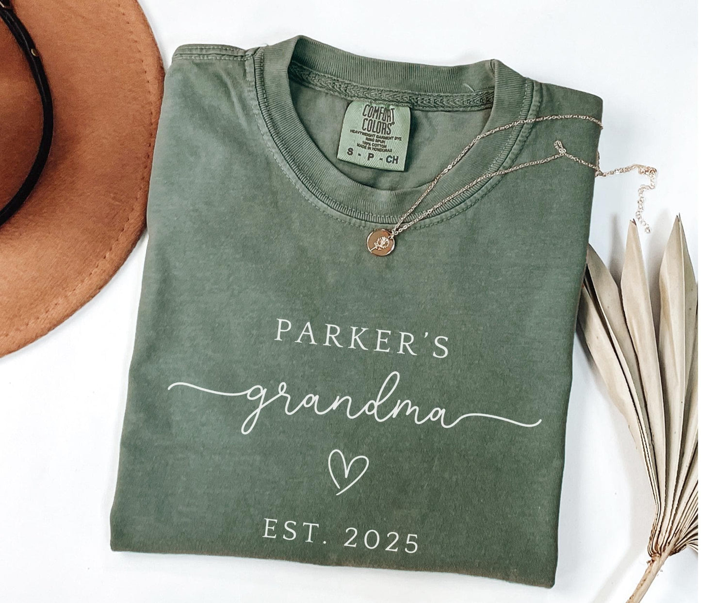 Custom Grandma Shirt Personalized New Grandma shirt Grandma Comfort Colors Shirt for Grandma est shirt Grandmother Gift for Grandma Gift